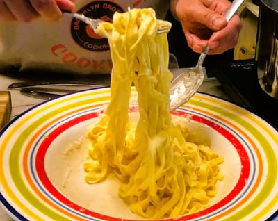 Authentic Fettuccine Alfredo