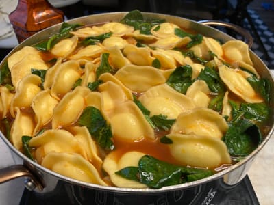 Tuscan Ravioli White Bean Soup