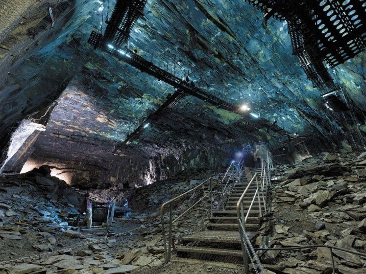 La mine bleue