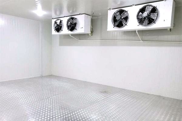 صيانة غرف التبريد والتجميد