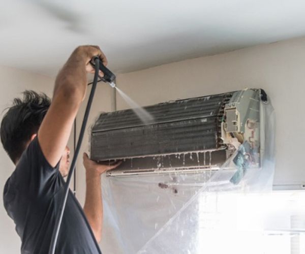  تنظيف الوحدة الداخلية للتكييف