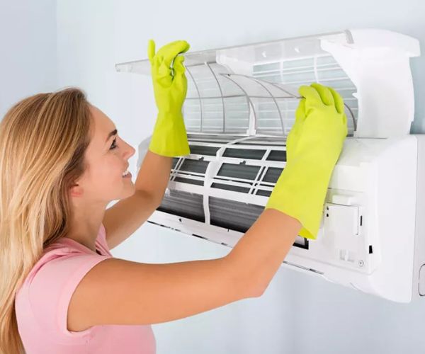  تنظيف الوحدة الداخلية للتكييف