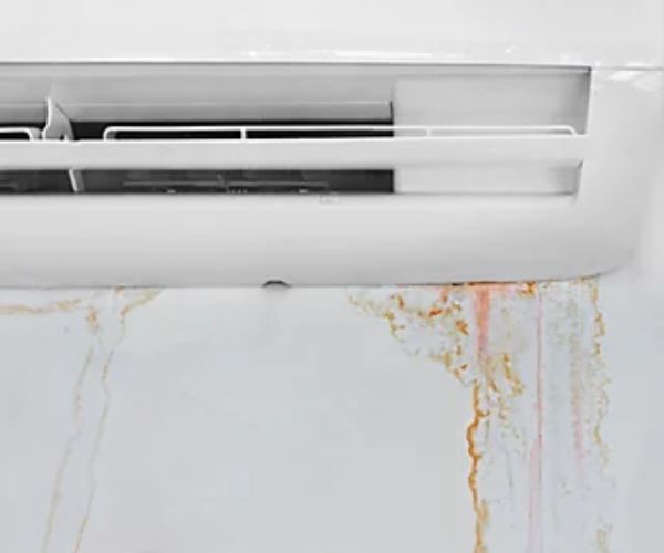 حل مشكلة تسريب مياه من التكييف 