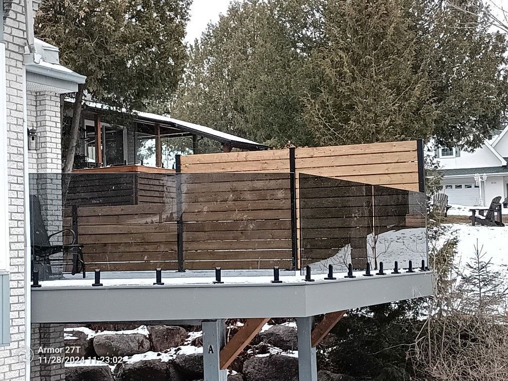 VERRE 12MM TREMPÉ GRIS