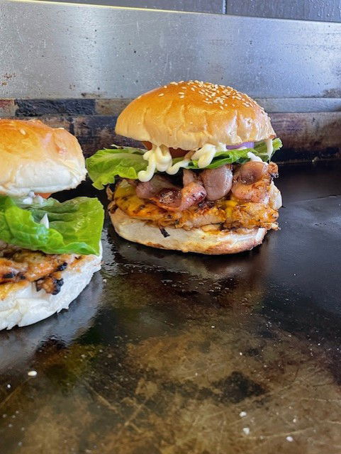Middle Chicken Burger