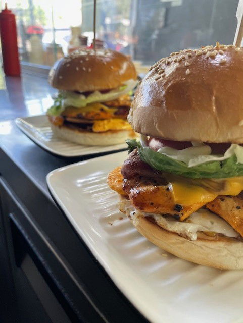 Fully Chicken Burger