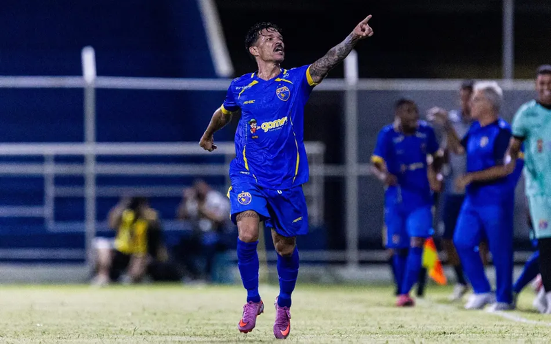 Com um a menos, Botafogo é derrotado pelo Sampaio Corrêa