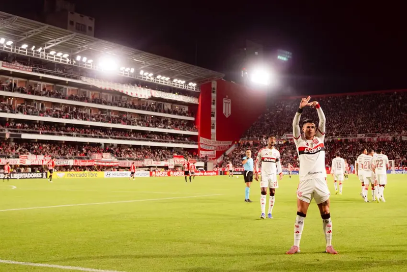 Flamengo empata com Estudiantes em 1 x 1 pela Libertadores