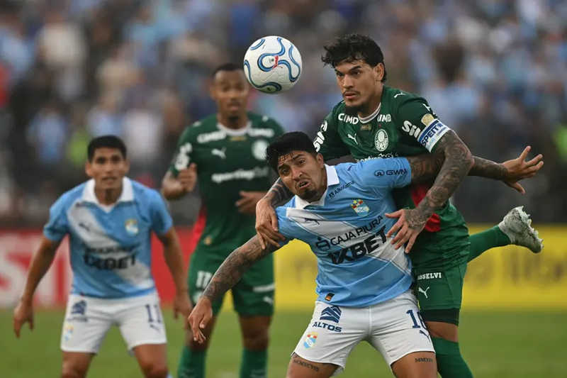 Palmeiras vence Sporting Cristal e assume liderança na Libertadores