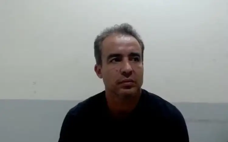 Jadson, ex-Corinthians, é preso sob suspeita de violência doméstica