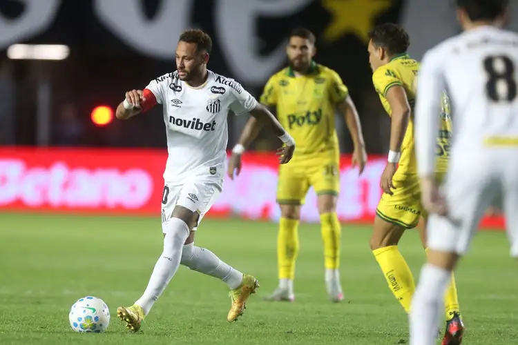 Com um a mais Santos empata com Mirassol e segue próximo do Z4