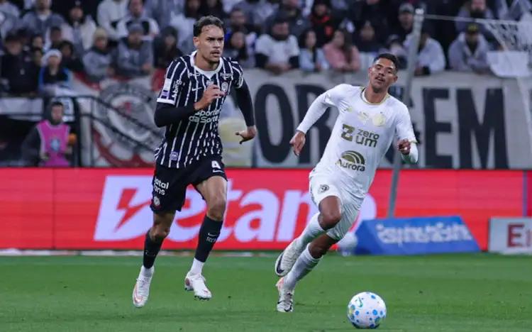 Corinthians sofre virada em casa e perde da Chapecoense no Brasileirão