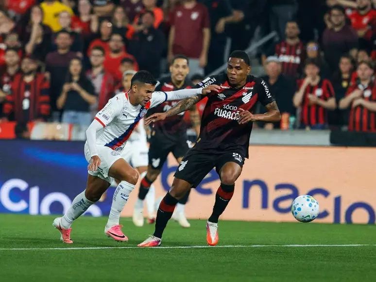 Athletico PR vence o Bahia em casa e assume a terceira colocação do Brasileirão