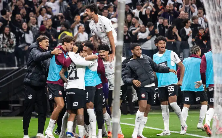 Corinthians vence o Mirassol e encerra jejum de vitórias no Brasileirão