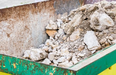 Choisir le bon volume pour une location de benne à Haguenau selon vos déchets