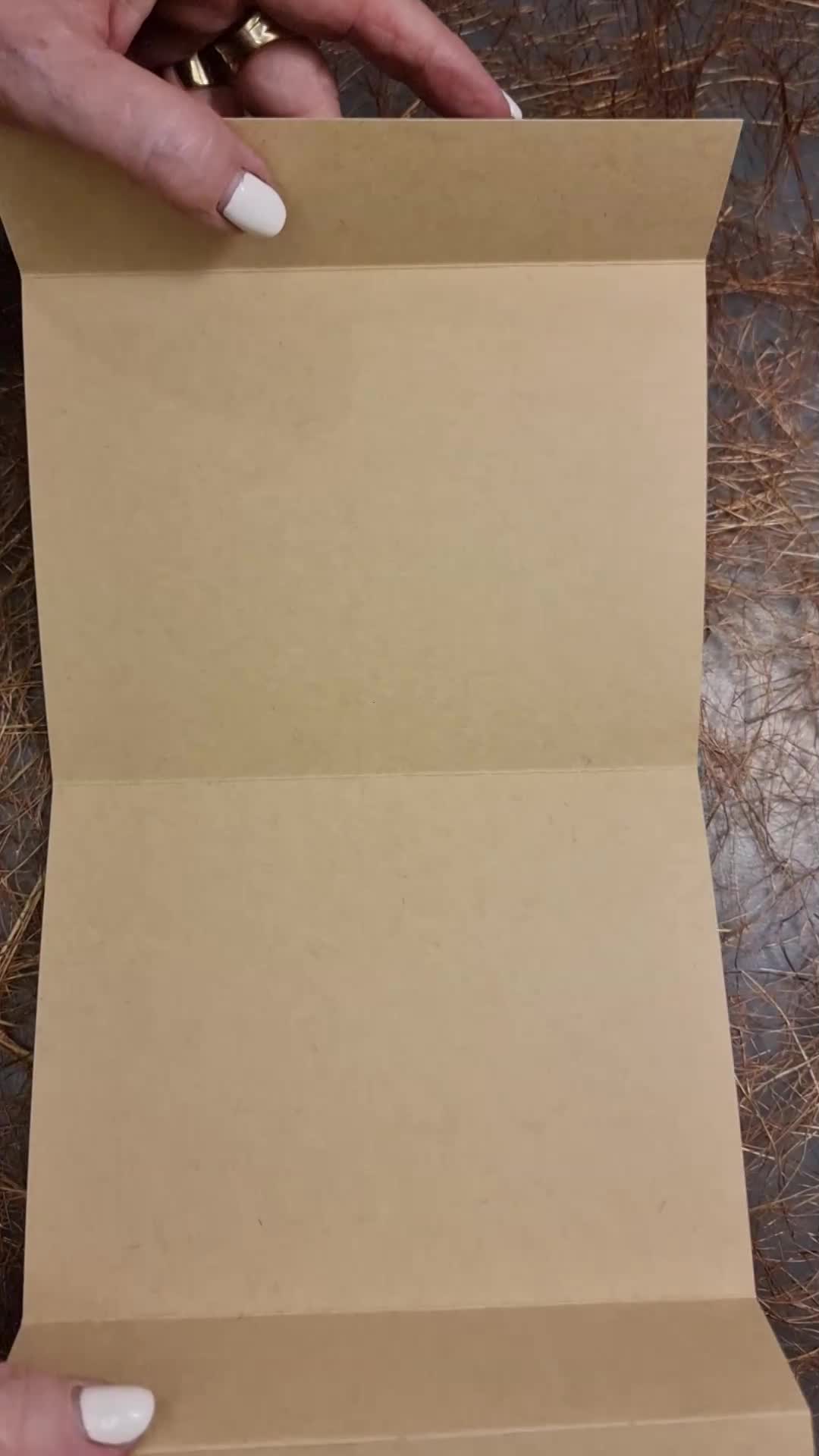 שלב 3 - הדבקת המעמד