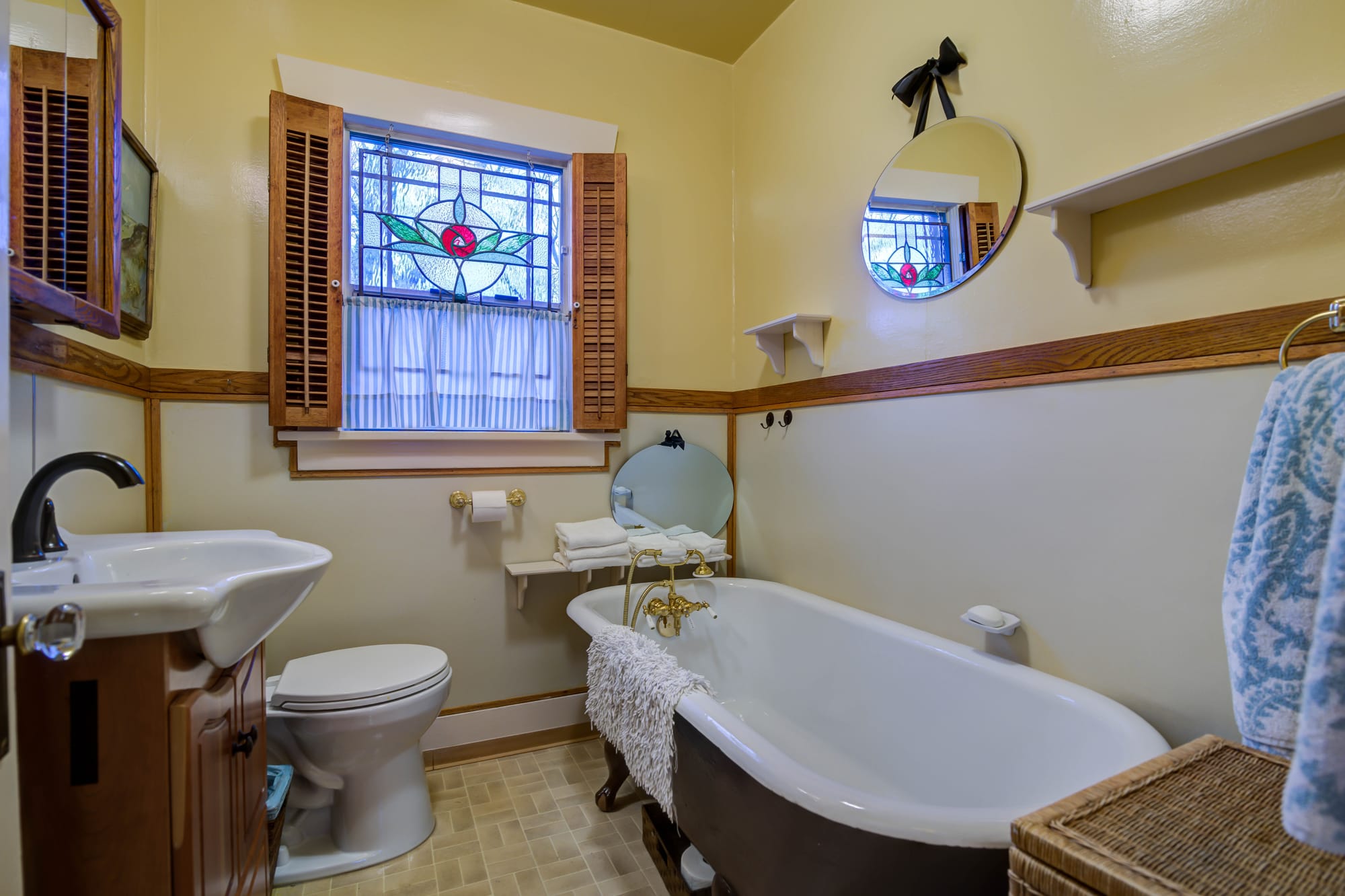 Residential Interiors 