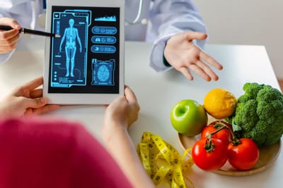 Nutrisioloq praktikasında süni intellektin peşəkar istifadəsi kursu.( Tezliklə)