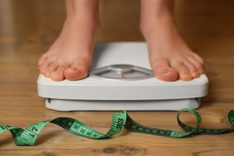 How does Hypnotherapy help with weight loss?