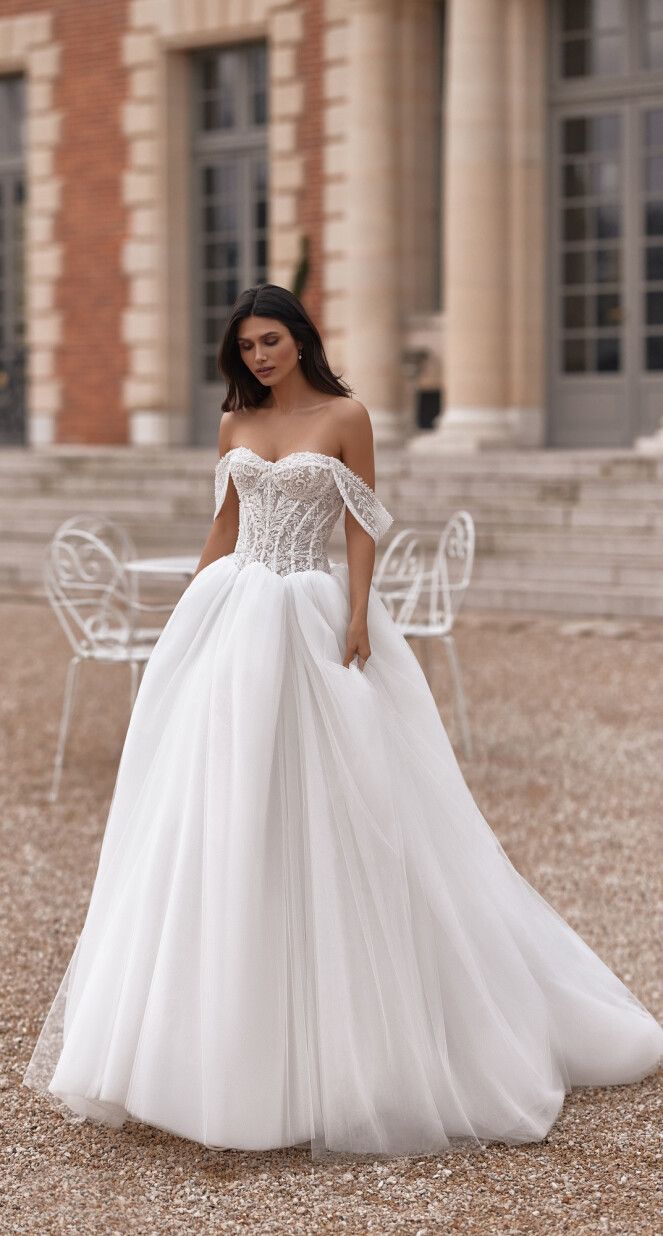 ART NOVIAS