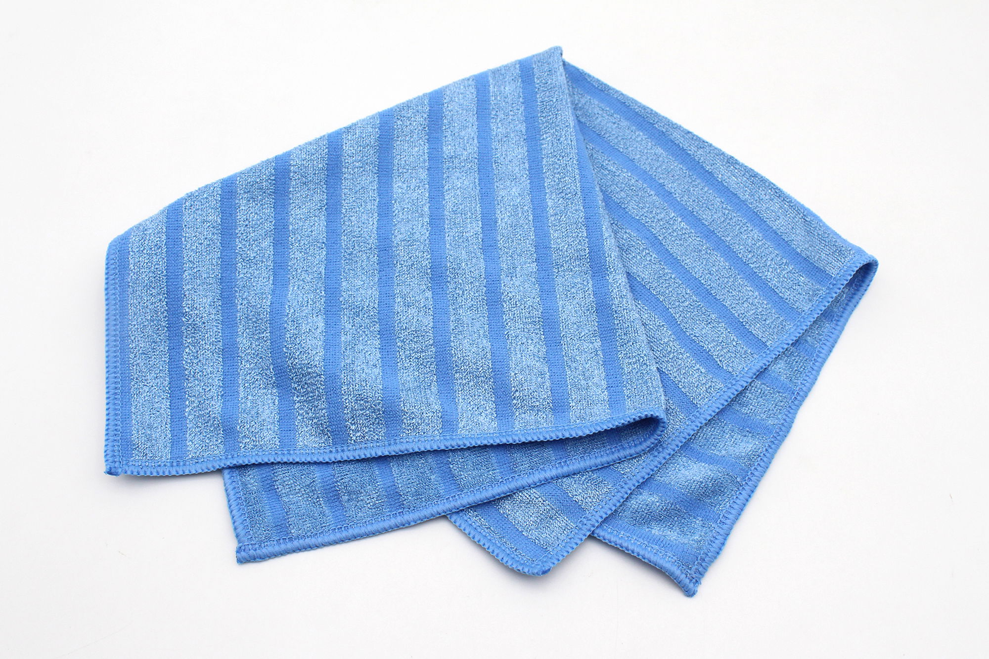 Shiny microfiber stretch towel