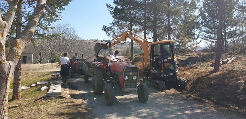 Poziv na akciju uređenja okoliša i sadnju drvoreda uz cestu