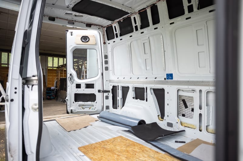 Fabricação e Remodelação de Motorhomes