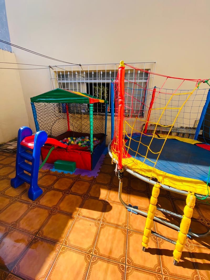 Piscina de bolinhas 1,10