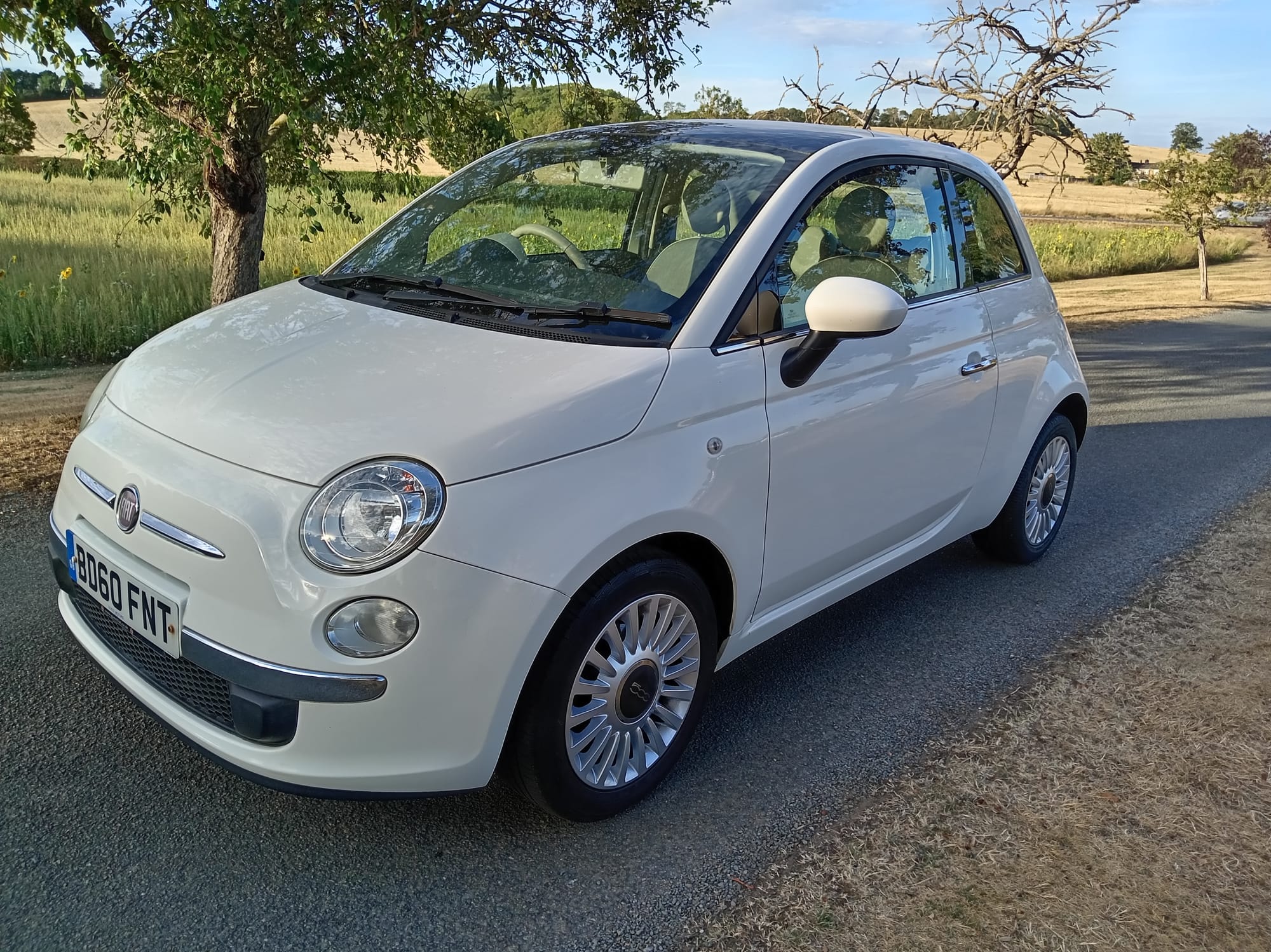 NOW SOLD! Fiat 500 Lounge £2850