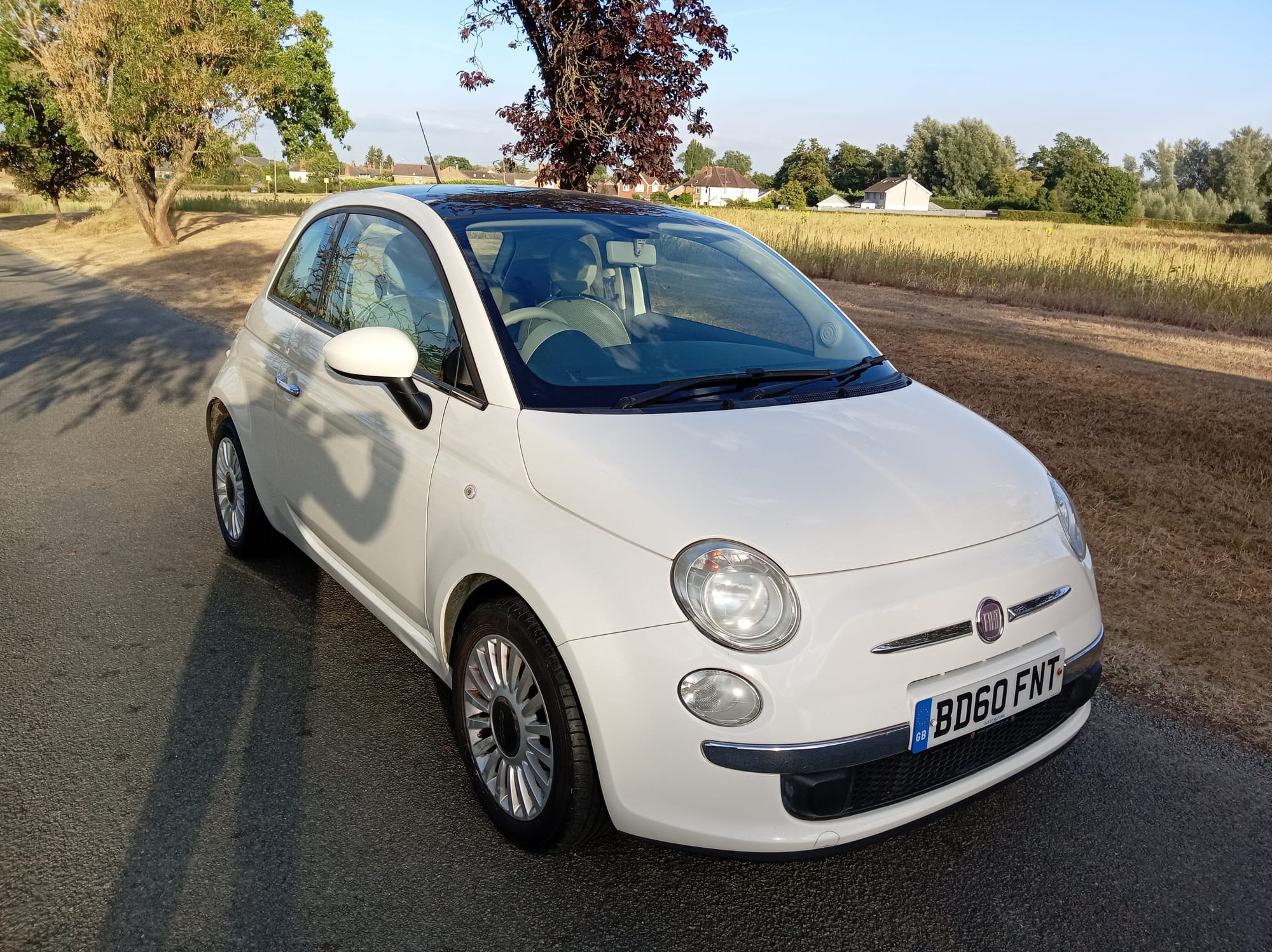 NOW SOLD! Fiat 500 Lounge £2850