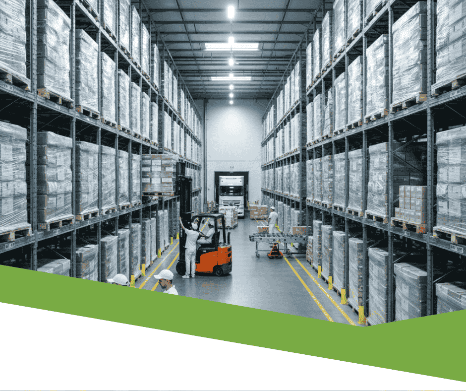 الفرق بين التخزين التقليدي والتخزين المنظم باحتراف لوجستي