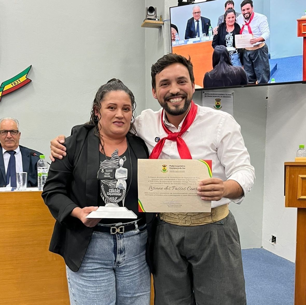 Uma noite de homenagem à coragem que vem da terra: Lisiane Consul agora é Cidadã Caçapavana
