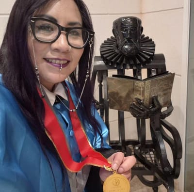 DOCTOR HONORIS CAUSA EN HUMANIDADES & TODAS LAS ARTES