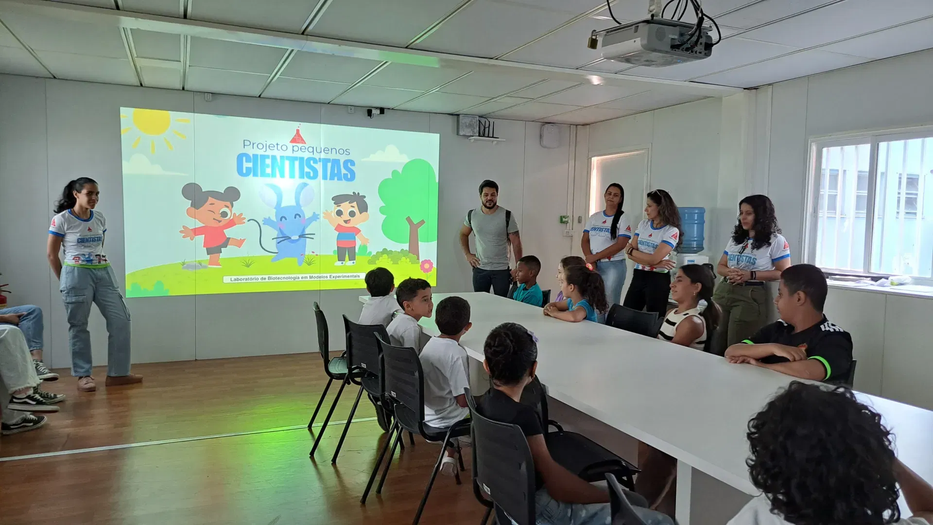 Projeto Pequenos Cientistas 1° Edição