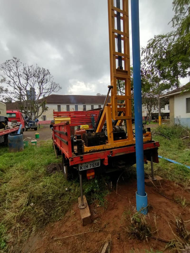 Instalação e Retirada de Bombas Submersas