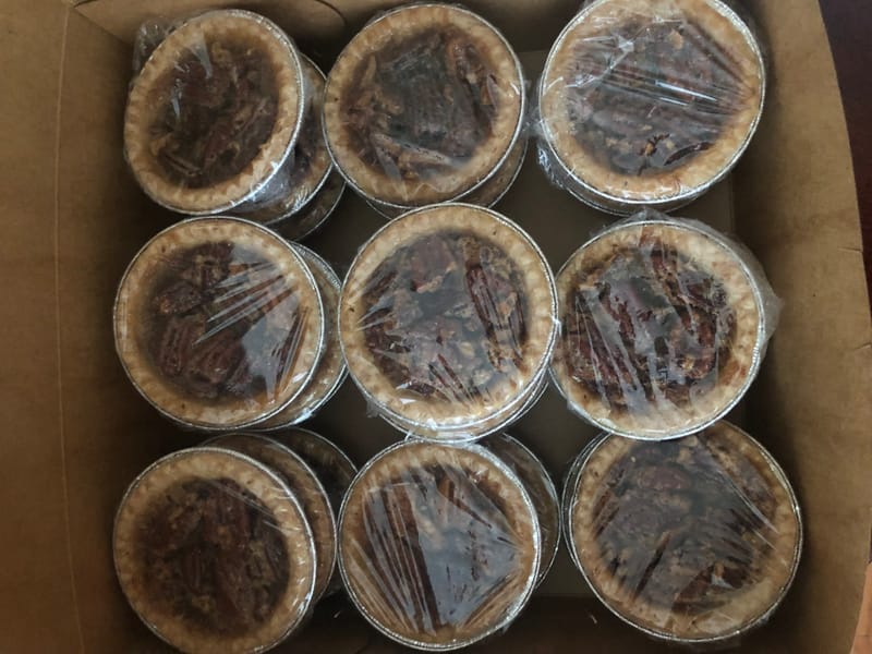 Individual Mini Pecan Pies