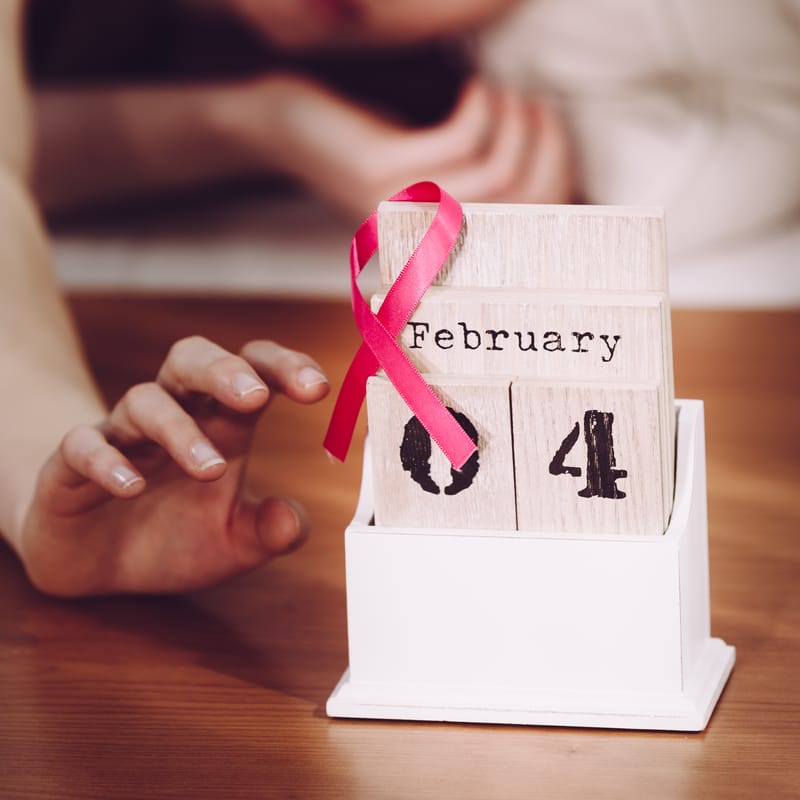 شهر فبراير شهر التوعية عن مرض السرطان