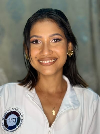 ELVICLEIA ABREU SOUSA TERAPEUTA 