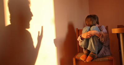 Teama de umilire nu trece, se transfera în toate relațiile tale