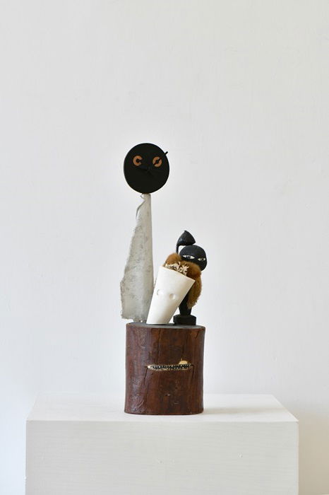 Philip Rantzer, Still Life, 2022-4, plaster and a clock mechanism, 56x15x17 cm