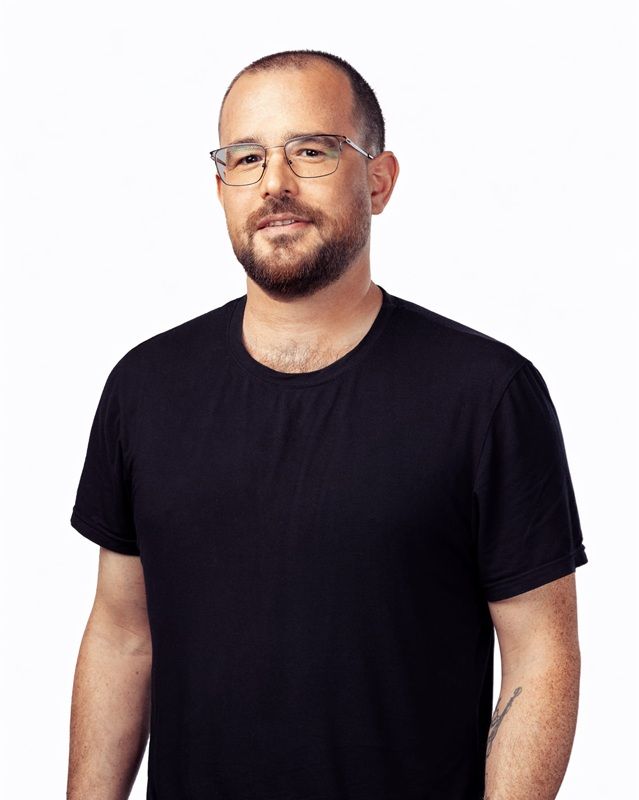 תומר מולוידזון