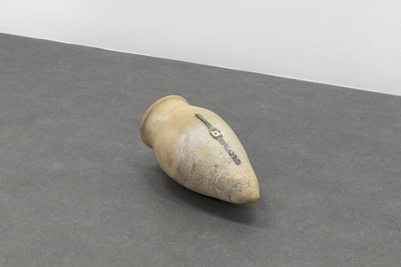 יעל יודקוביק, תערוכת יחיד לארח את החיים, גלריה שלוש, יפו, צילום: לנה גומון