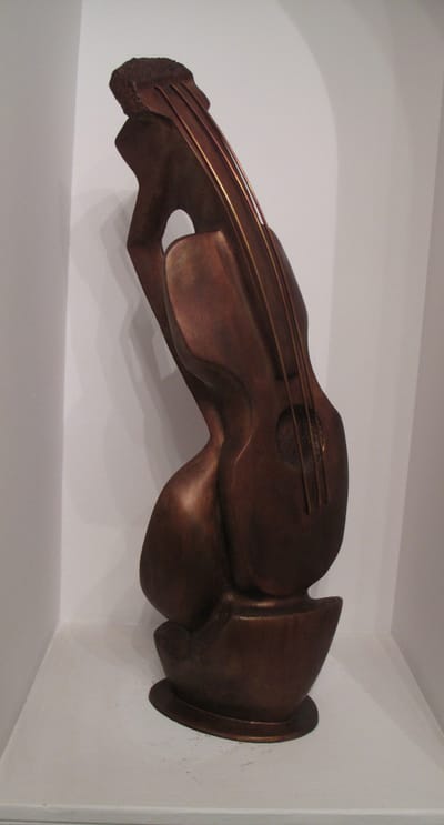 פסלי כלי נגינה – כאשר החומר מקבל קול