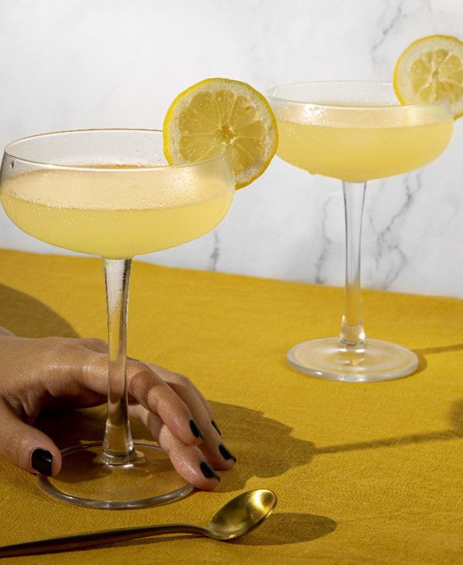 Bee’s Knees cocktail