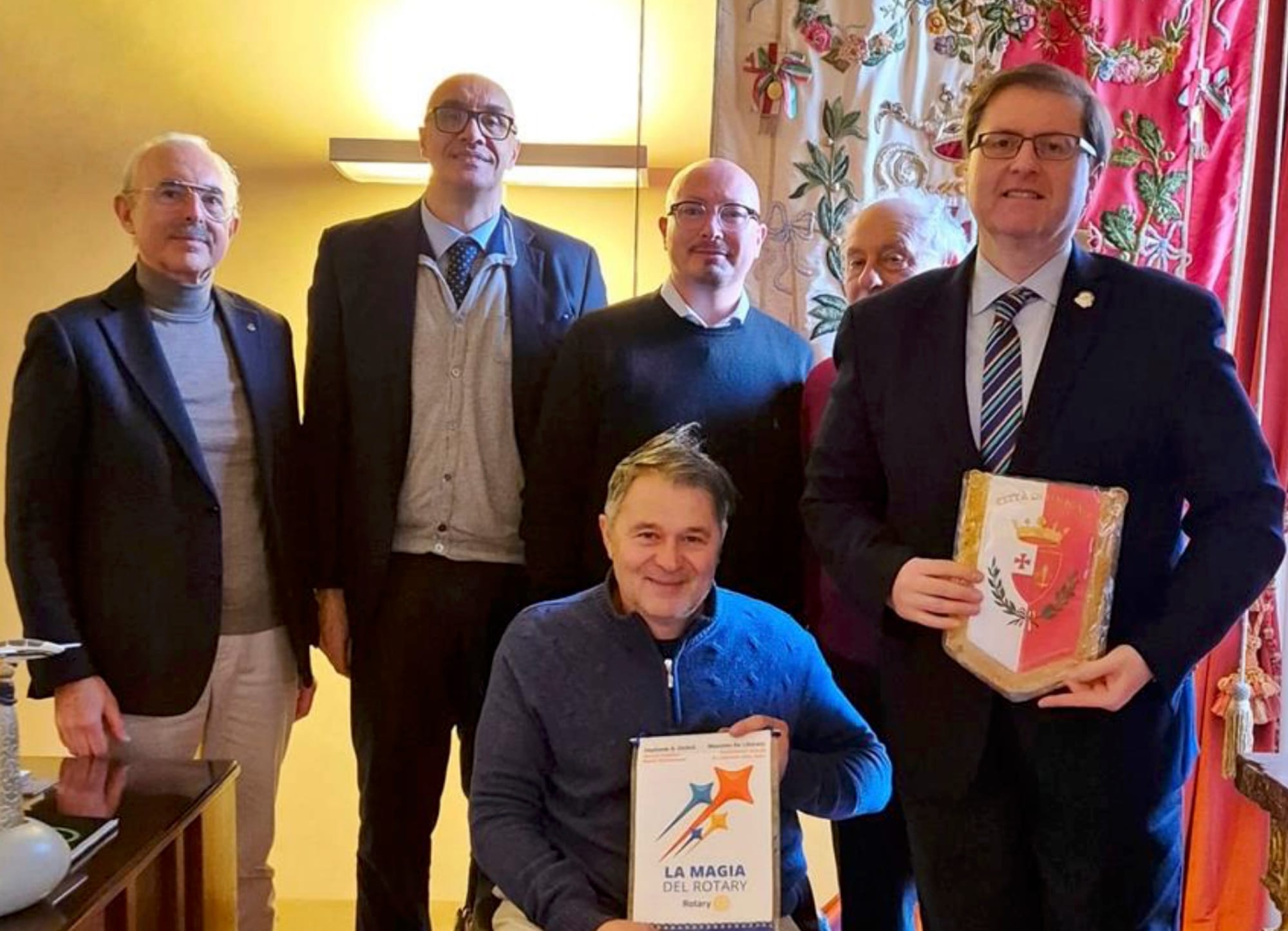 VISITA DEL GOVERNATORE DISTRETTO 2090