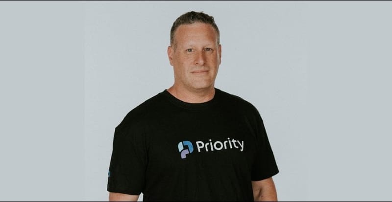 אבולוציית המחסנים: מרשימות נייר ועד לרובוטים חכמים