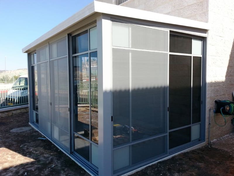 סגירת מרפסת בהתאמה אישית