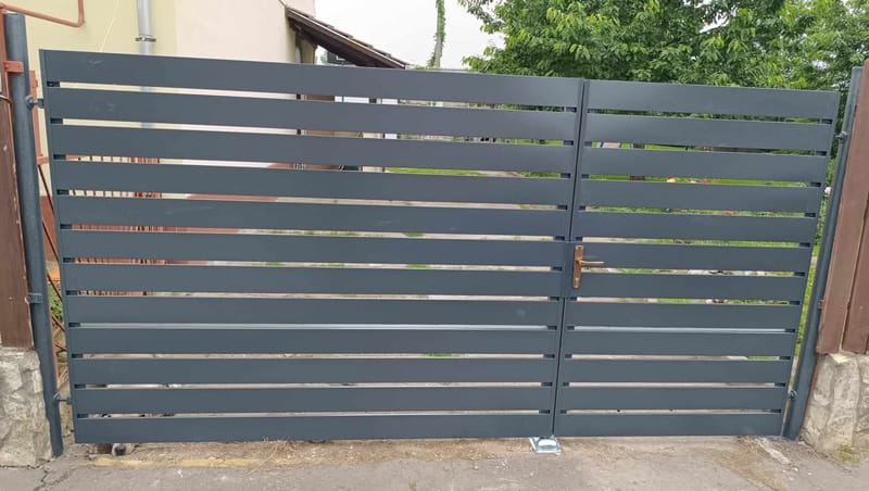 Kétszárnyú kapu,kiskapu gyártás