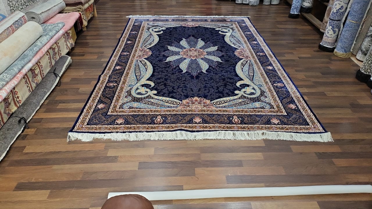 Code:C11025  Size:300X200cm   Price Euro: 6750   