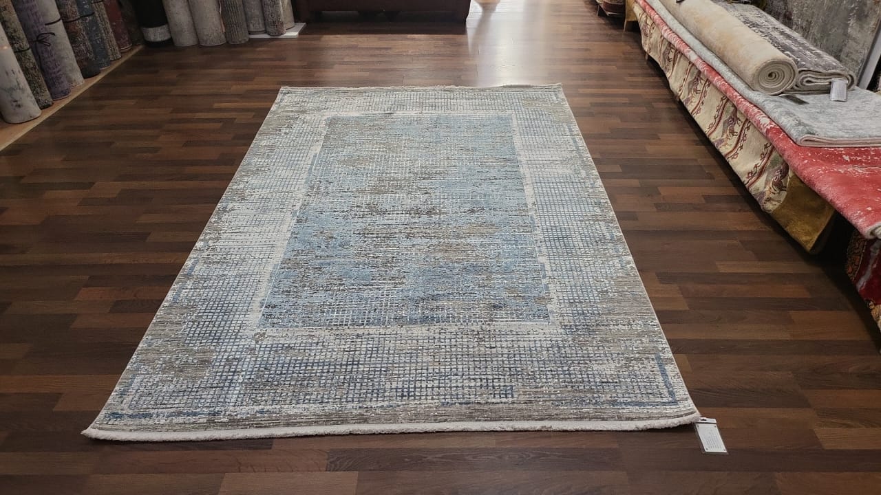 Code: 2347519  Size: 230 X 160 cm  Price Euro: 2950